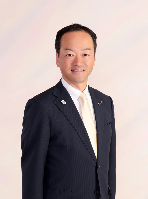 臼杵市長 西岡隆